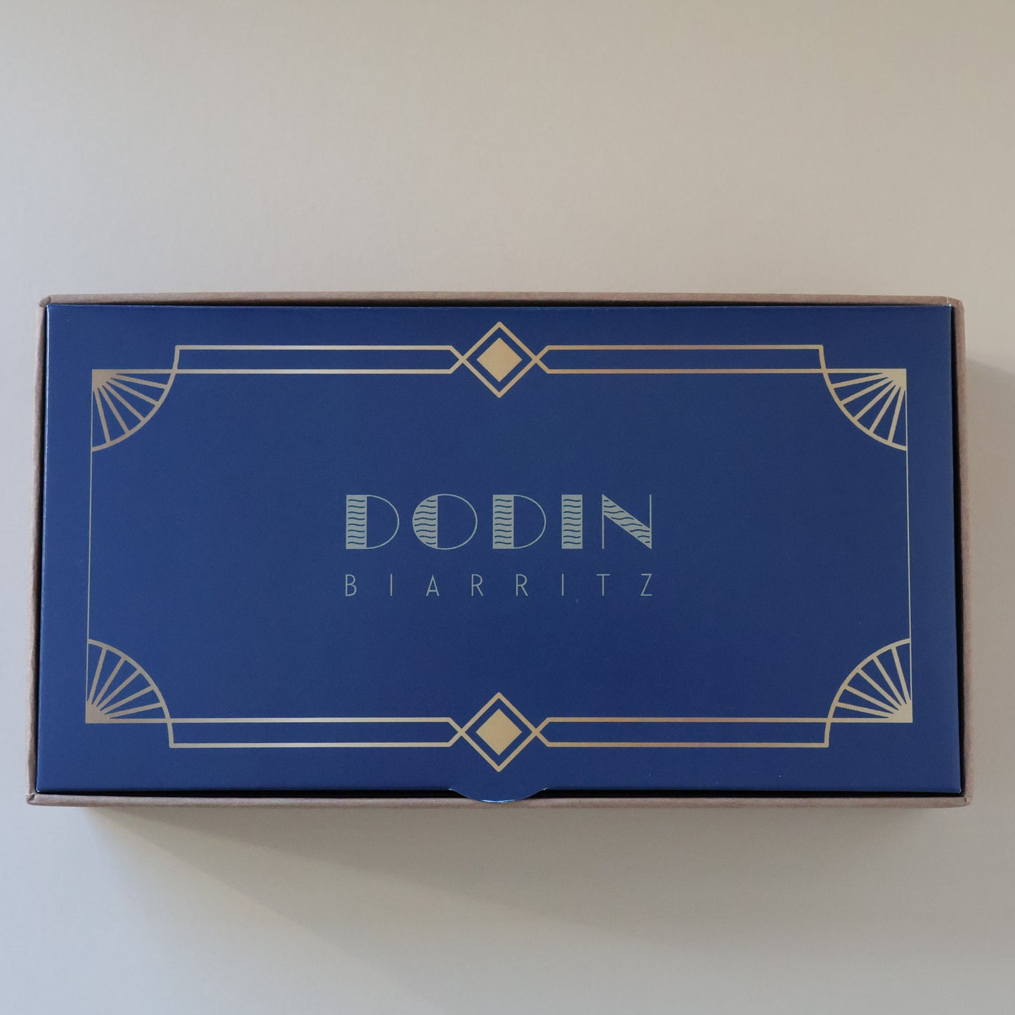 ASSORTIMENT DE CARAMELS - BOÎTE ART DÉCO