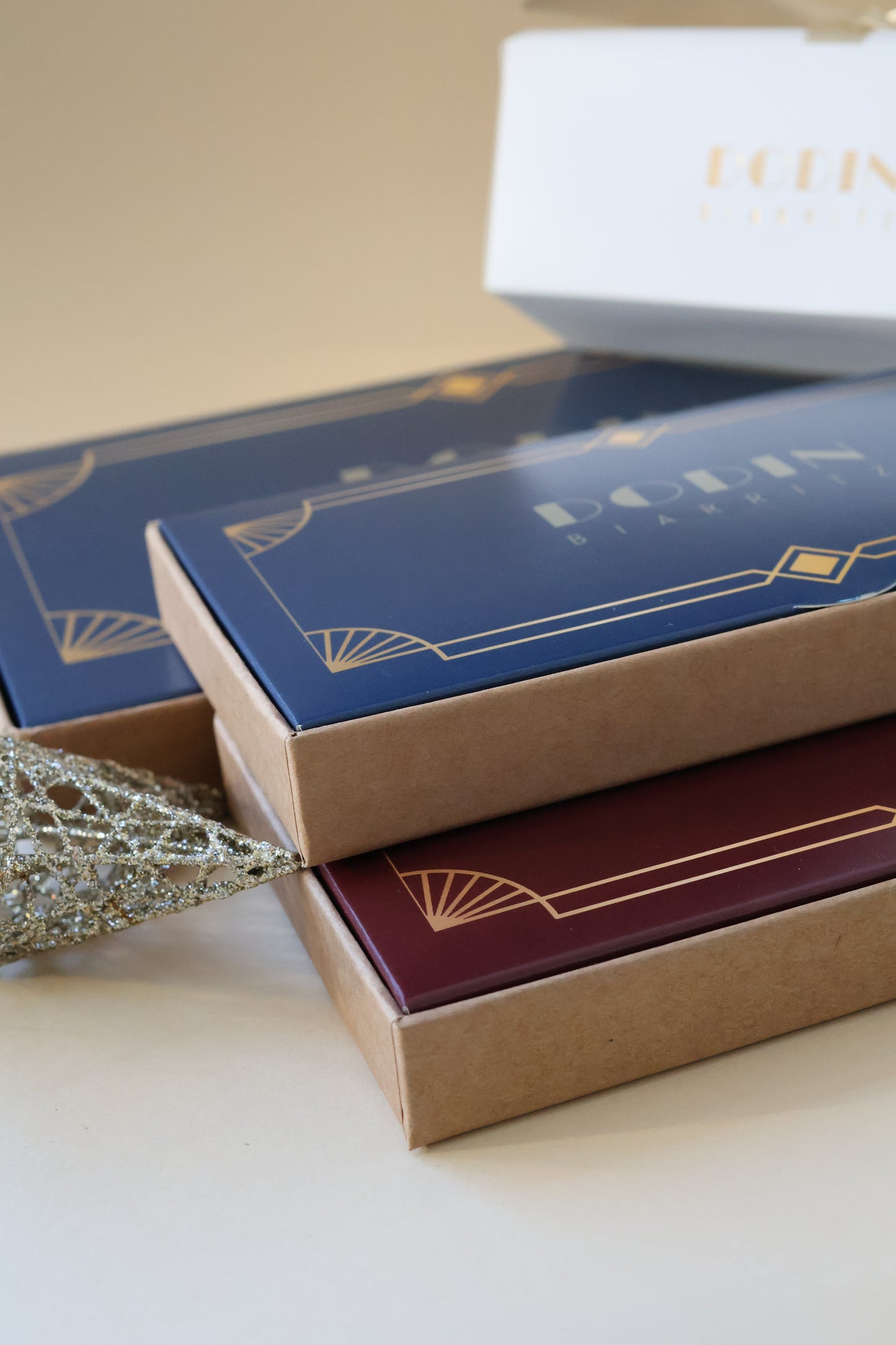 ASSORTIMENT DE CARAMELS - BOÎTE ART DÉCO